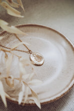 Load image into Gallery viewer, Olive Necklace