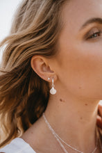 Load image into Gallery viewer, Ariel Hoops