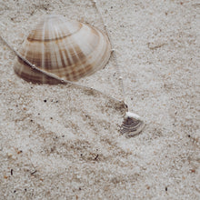 Load image into Gallery viewer, Nani Necklace