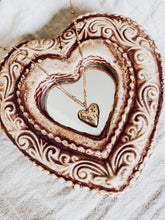 Load image into Gallery viewer, Amor Necklace