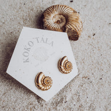 Load image into Gallery viewer, Bay Studs