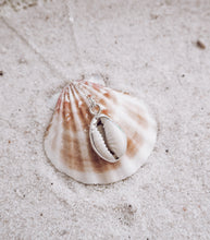 Load image into Gallery viewer, Maui Necklace