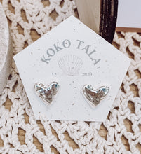 Load image into Gallery viewer, Amor Studs