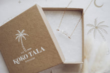 Load image into Gallery viewer, Hira Bar Necklace