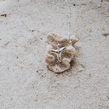 Load image into Gallery viewer, Reef Necklace