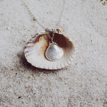 Load image into Gallery viewer, Ariel Necklace