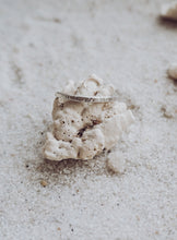 Load image into Gallery viewer, Tides Ring