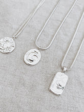 Load image into Gallery viewer, Atlas Necklace