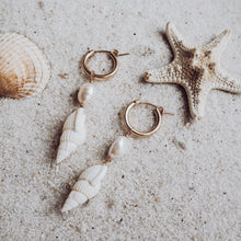 Load image into Gallery viewer, Kaia Hoops