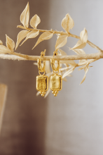 Load image into Gallery viewer, Isla Earrings
