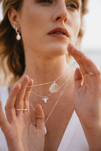Load image into Gallery viewer, Mira Necklace
