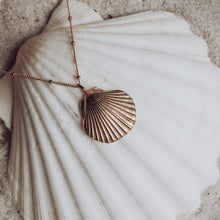 Load image into Gallery viewer, Mira Necklace

